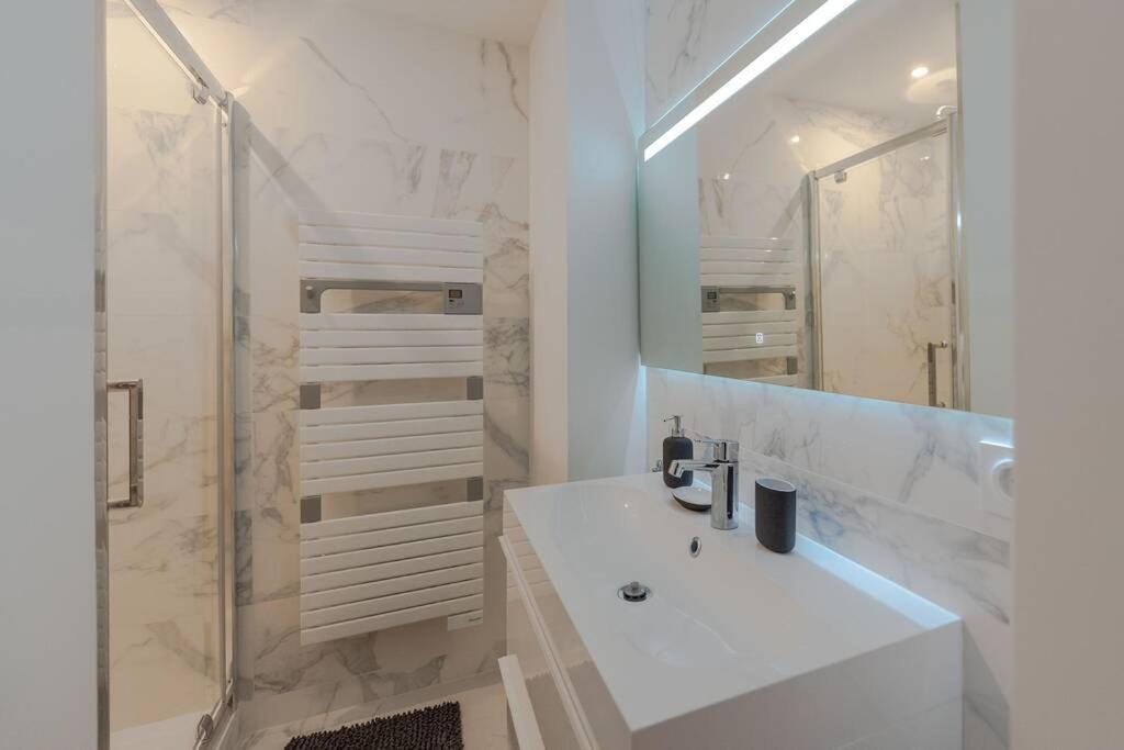 Arty Paris Apartment Disneyland 마그니 레 홍그레 외부 사진